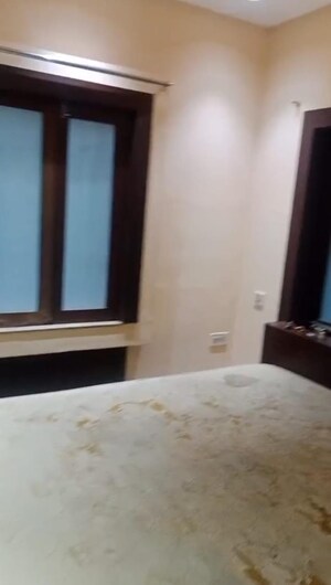2 BHK Apartment For Rent in Ballygunge