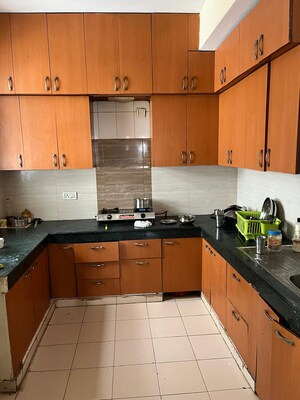 Kitchen in 3.5 BHK Apartment at BPTP Princess Park, Sector 86 – for Sale