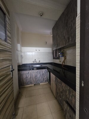 Bathroom in 1 BHK Apartment at Vasant Kunj – for Rent