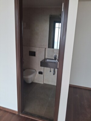 Furnished Amenities in 2.5 BHK Apartment at Piramal Mahalaxmi, Mahalaxmi – for Rent