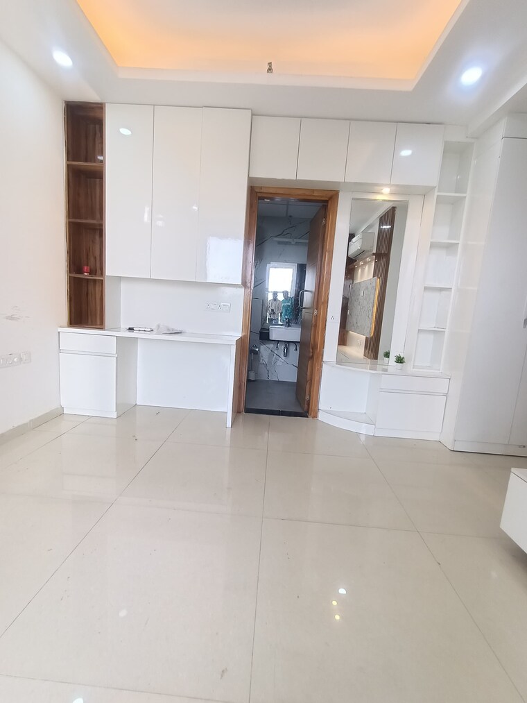 undefined, omaxe-lake 3 Bedroom 1580 Sq.Ft. Apartment In North Mullanpur Chandigarh 9463519