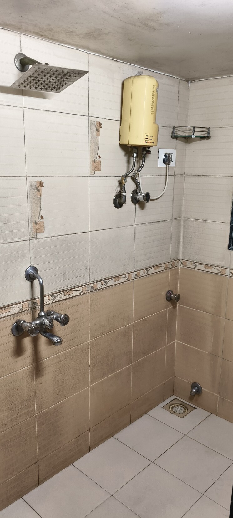 Bathroom, sai-krupa 1 Bedroom 460 Sq.Ft. Apartment In Parel Mumbai 9463526