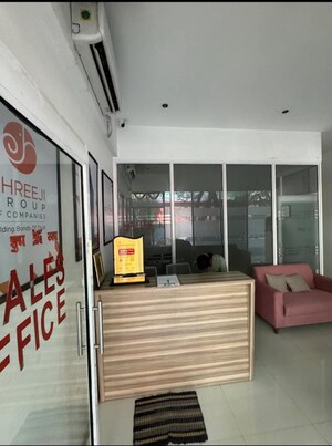 Parking in 3 BHK Apartment at Shreeji Solitaire Kandivali, Kandivali West – for Sale