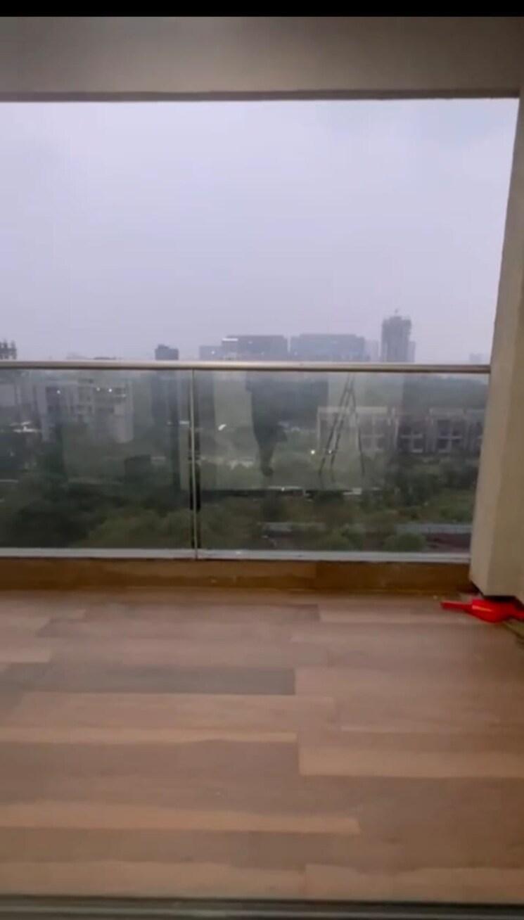  Parking, mantra-mirari 3 Bedroom 1156 Sq.Ft. Apartment In Koregaon Park Pune 9463503