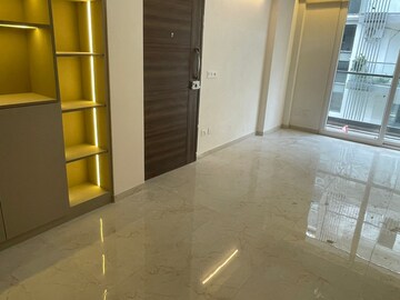 Bathroom in 3 BHK Apartment at Smart World Gems, Sector 89 – for Sale