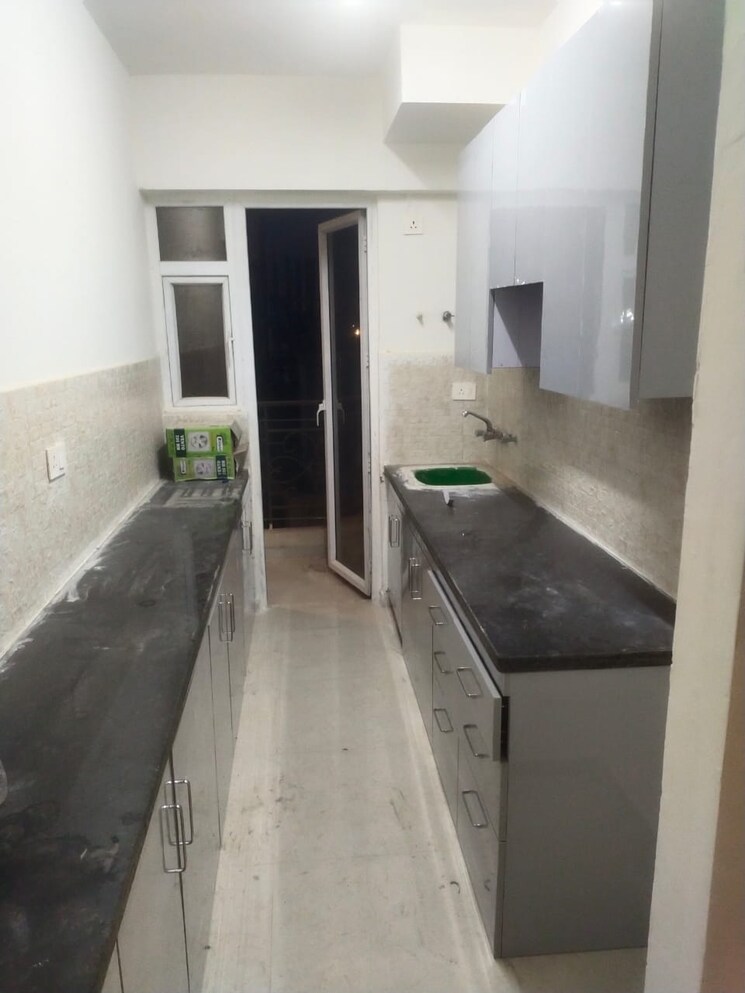 Kitchen, signature-the-millennia-2 2 Bedroom 625 Sq.Ft. Apartment In Sector 37d Gurgaon 9463555