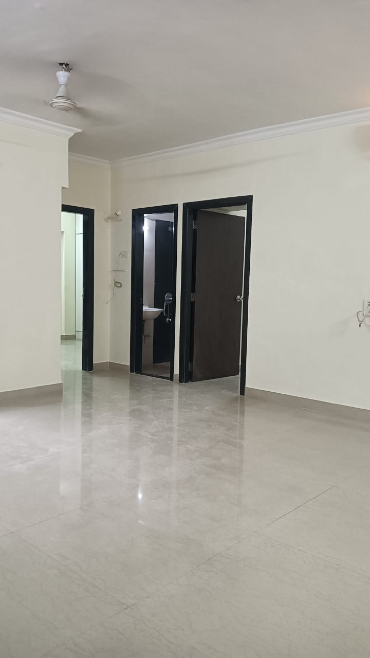 2 BHK 650 Sq.Ft. Apartment in Ratnakunj Apartment