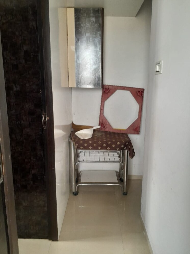 Master Bedroom, chintamani-chs-sion-east 1.5 Bedroom 600 Sq.Ft. Apartment In Sion East Mumbai 9463569