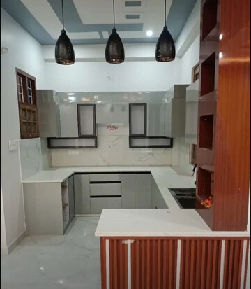 Kitchen in 3 BHK Apartment at Hazratganj – for Rent