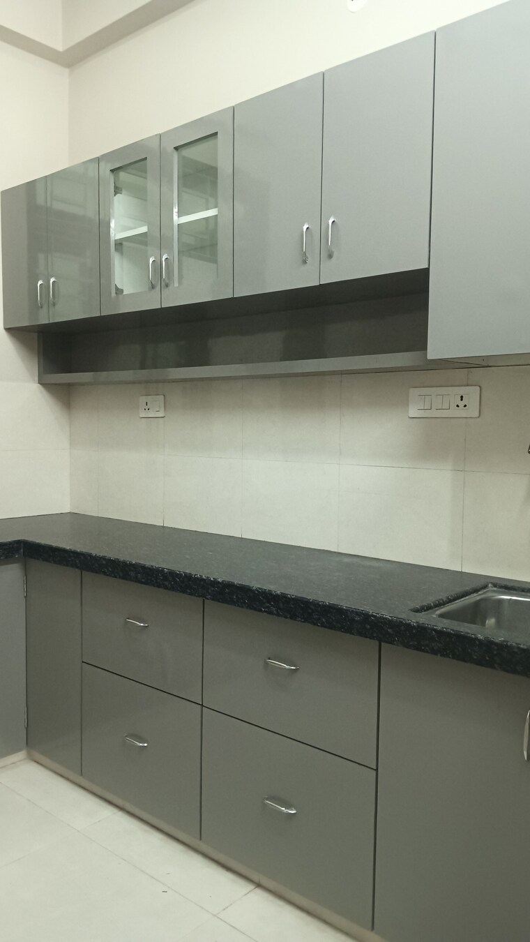 Kitchen, chattarpur 3 Bedroom 133 Sq.Yd. Builder Floor In Chattarpur Delhi 9463568
