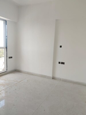 Room in 2 BHK Apartment at Dem Icon, Charkop Sector 2 – for Sale