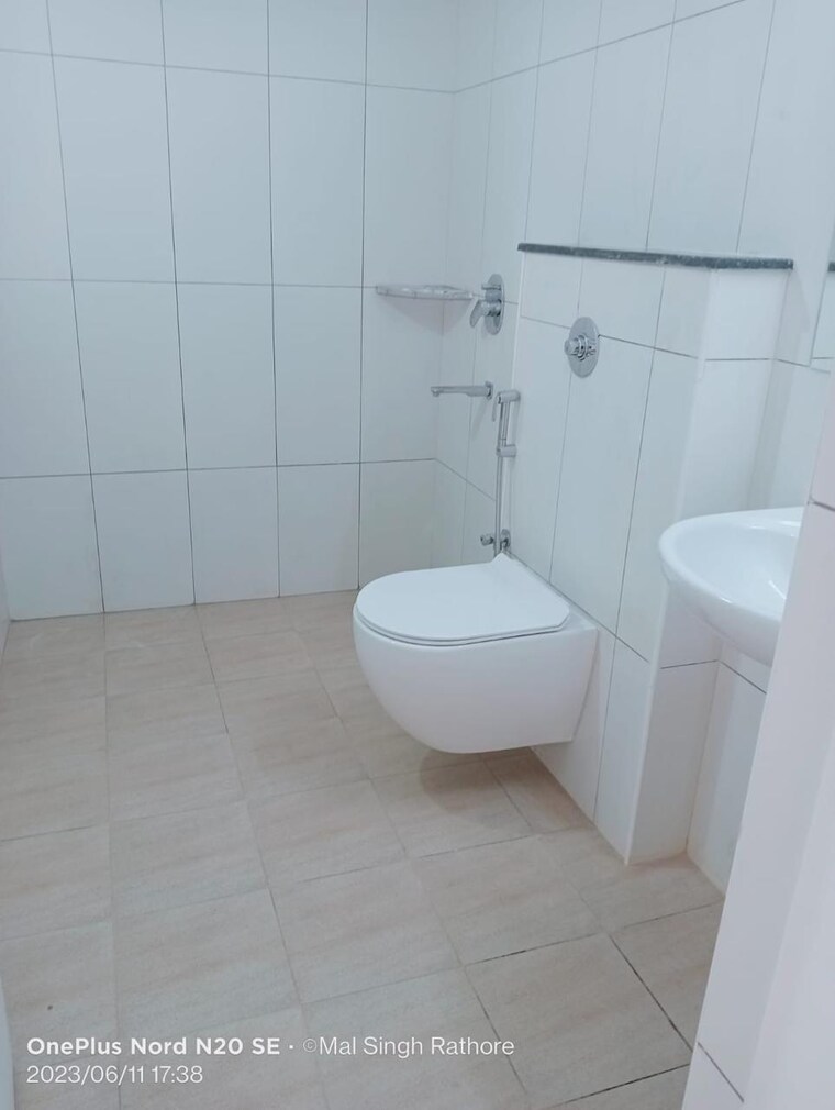 Bathroom, godrej-24-sarjapur 3 Bedroom 1550 Sq.Ft. Apartment In Sarjapur Road Bangalore 9463584