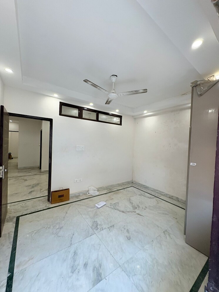Room, saket 2 Bedroom 800 Sq.Ft. Builder Floor In Saket Delhi 9463610
