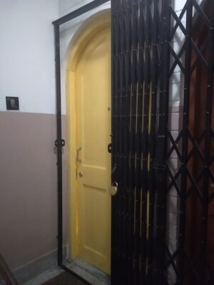 Building Lobby in 2 BHK Apartment at Ballygunge – for Rent