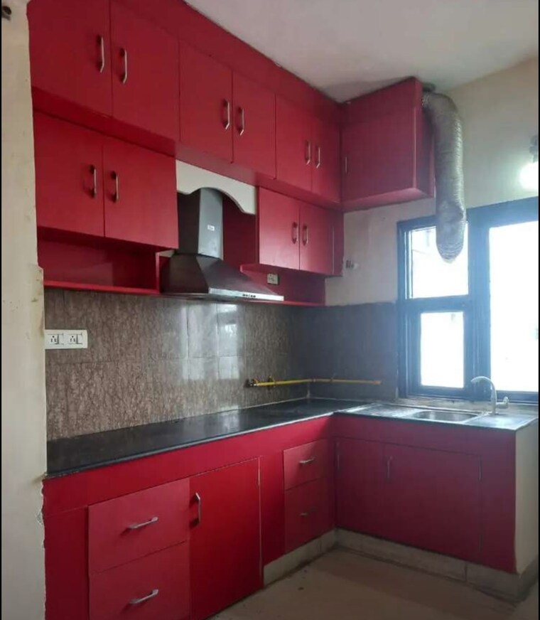 Kitchen, daliganj 3 Bedroom 1400 Sq.Ft. Apartment In Daliganj Lucknow 9463625