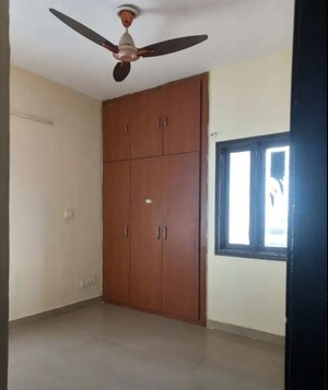 3 BHK Apartment For Rent in Daliganj