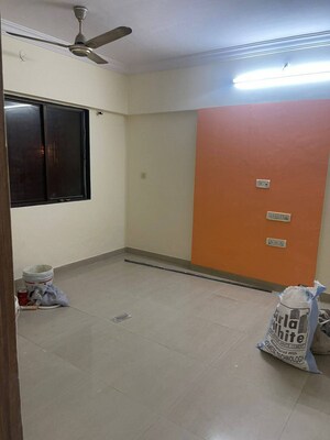 Room in 2 BHK Apartment at Ashirwad CHS Dadar East, Dadar East – for Rent