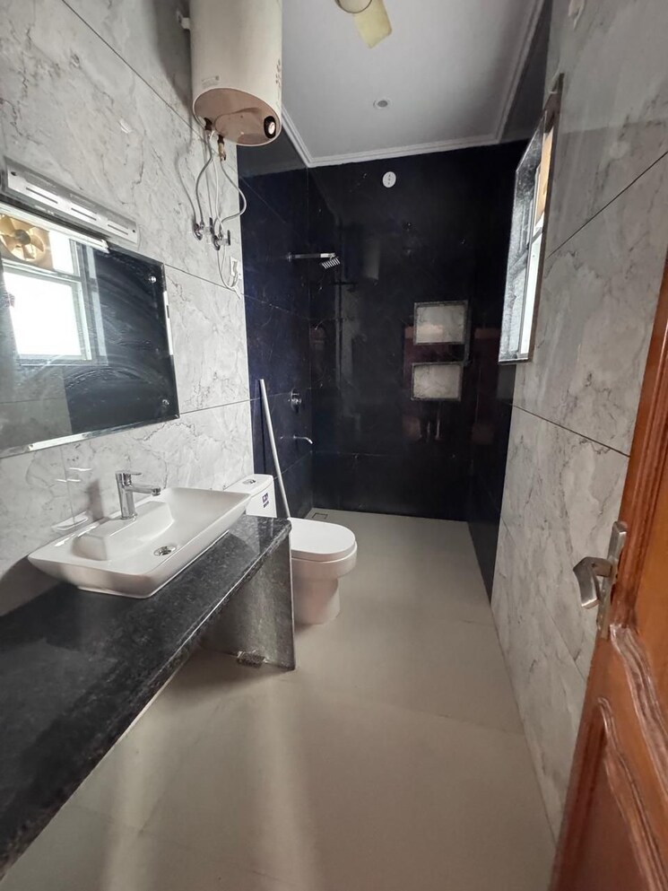 Kitchen, palam-vihar-residents-association 2 Bedroom 1250 Sq.Ft. Builder Floor In Palam Vihar Gurgaon 9463640