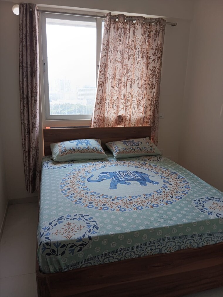 Bedroom, sheth-zuri 1.5 Bedroom 515 Sq.Ft. Apartment In Laxmi Nagar Thane 9463636