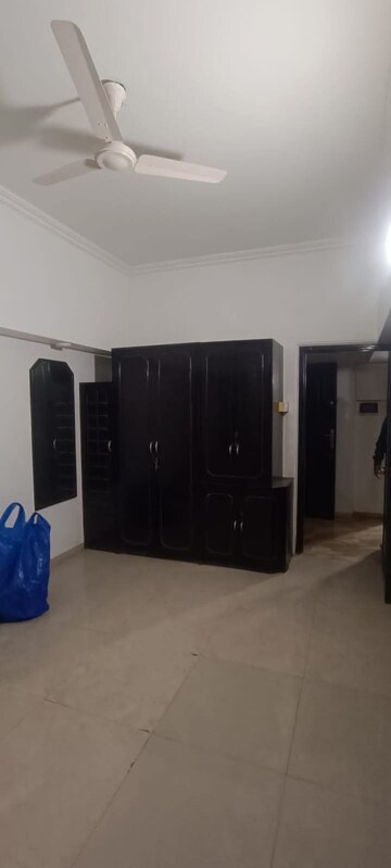 Living Room in 3 BHK Apartment at Parisham Apartment, Dadar East – for Rent