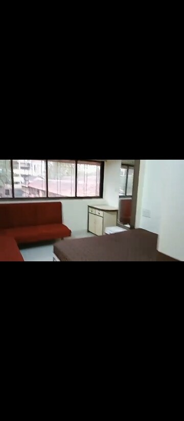  Pg For Rent in Lower Parel West