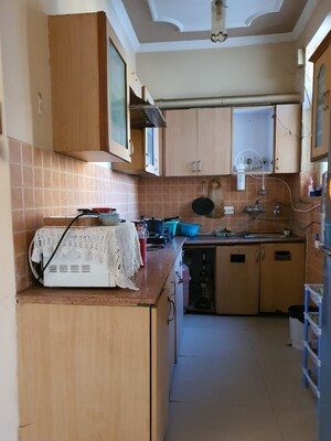 Kitchen in 3 BHK Builder Floor at SS Mayfield Gardens, Sector 51 – for Rent