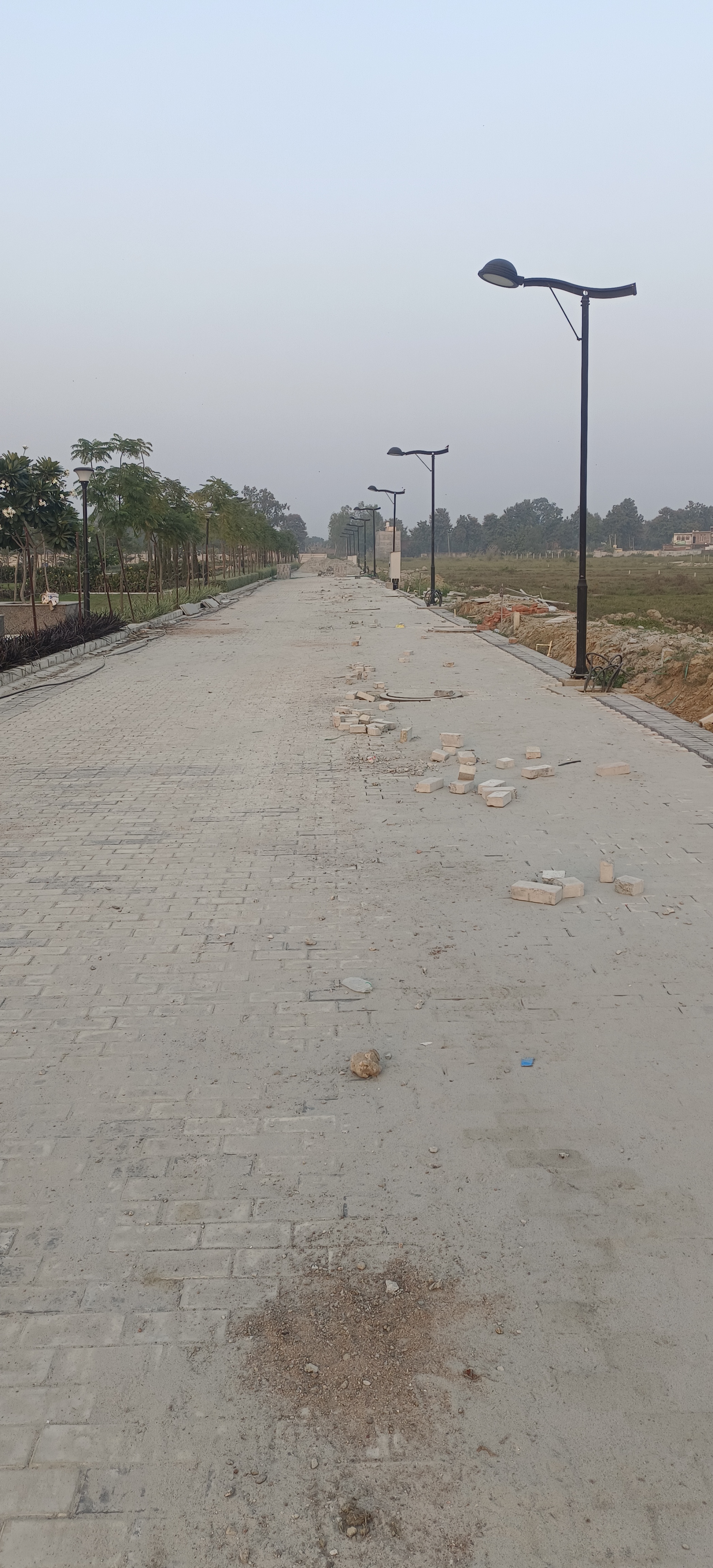 Plot For Sale in Pintail Park City