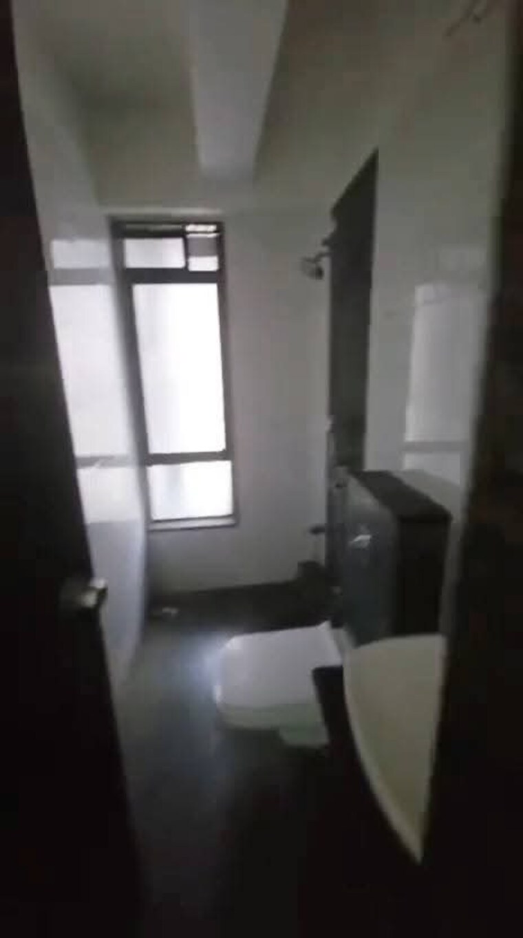 Bathroom, azad nagar 3 Bedroom 1150 Sq.Ft. Apartment In Azad Nagar Mumbai 9463692