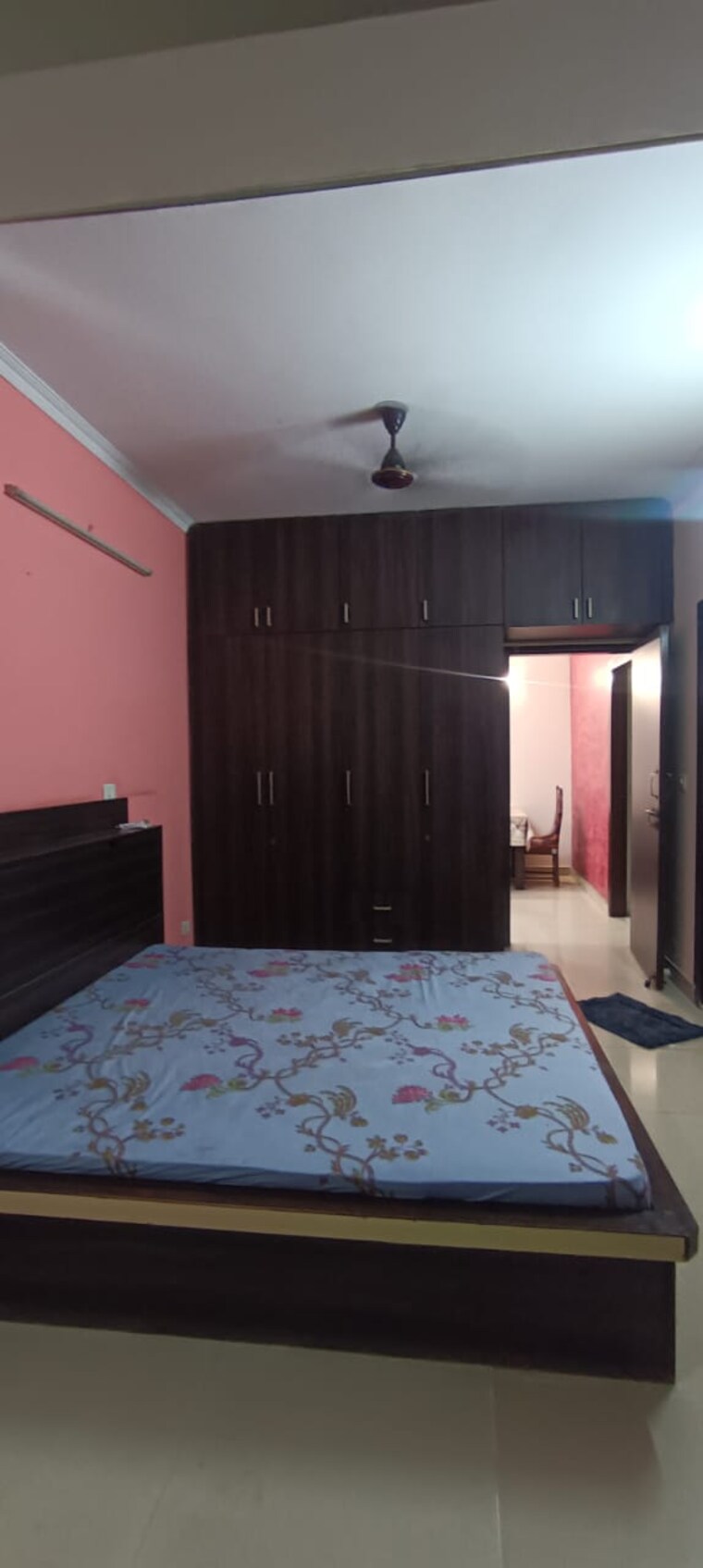 Master Bedroom, mittal-cosmos-executive-apartment 2.5 Bedroom 1600 Sq.Ft. Apartment In Sector 2 Gurgaon 9463711