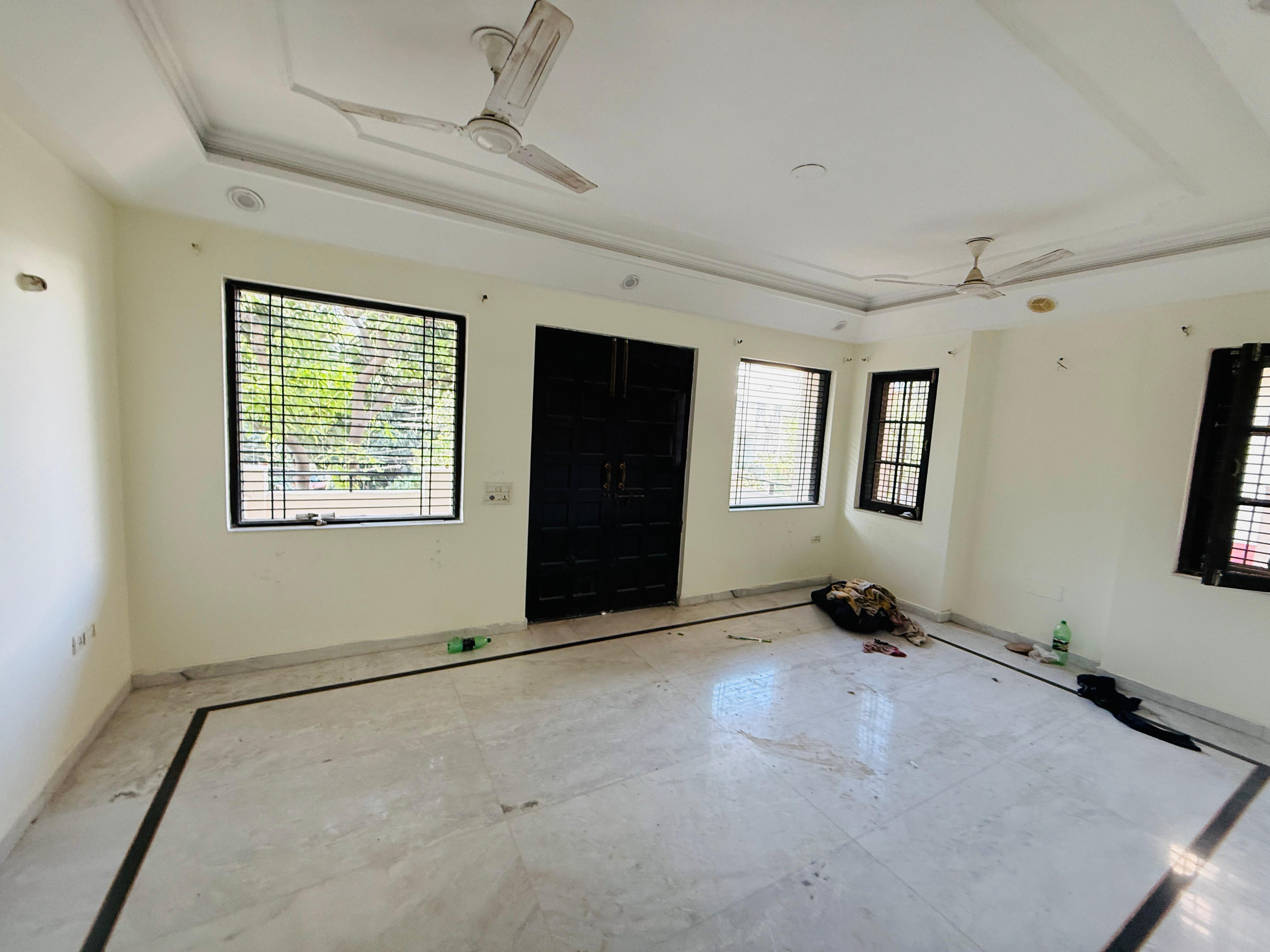 2 BHK + Pooja Room Builder Floor For Rent in Ansal Plaza Sector-23