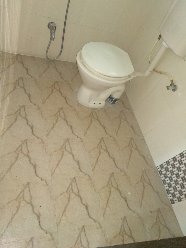 Bathroom, mahesh-galaxy 2 Bedroom 983 Sq.Ft. Apartment In Sinhagad Road Pune 9463724