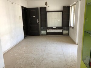 Room in 2 BHK Apartment at Meenakshi Puram Building E, Vadgaon Budruk – for Rent