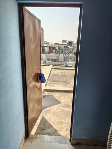 Terrace in 1.5 BHK Builder Floor at Indira Nagar – for Rent