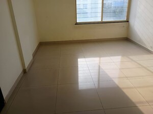 Room in 1 BHK Apartment at Meenakshi Puram Apartment, Vadgaon Budruk – for Rent