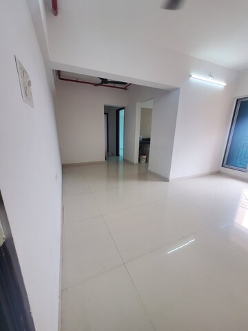 Room in 2 BHK Apartment at Majiwada – for Rent