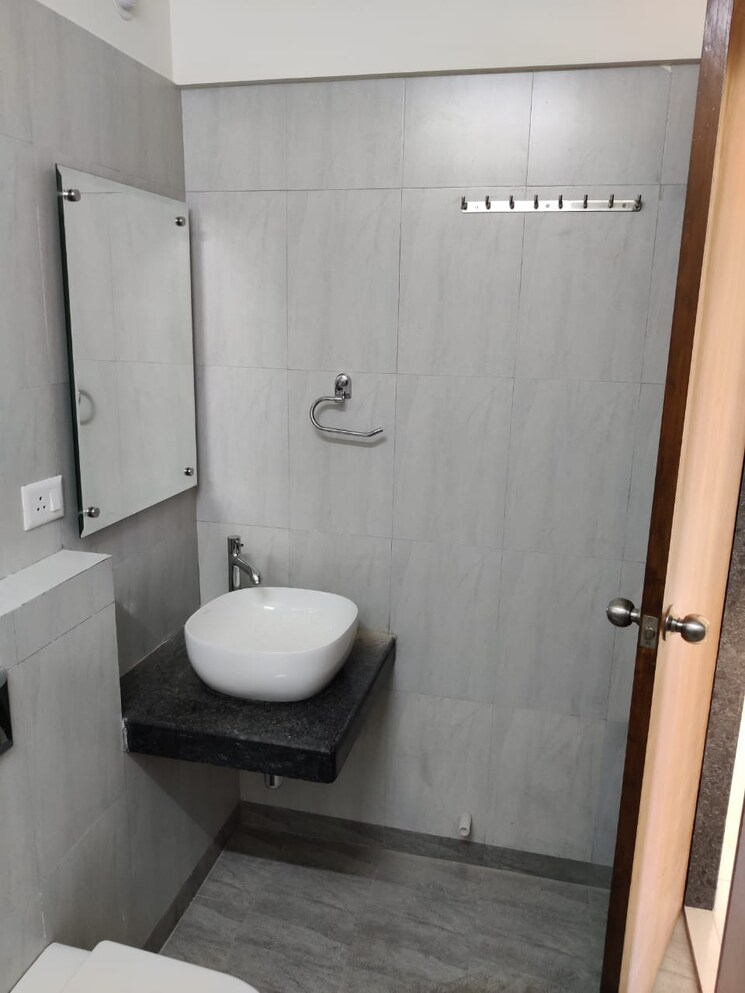 Bathroom, godrej-prime 2 Bedroom 700 Sq.Ft. Apartment In Chembur Mumbai 9463777