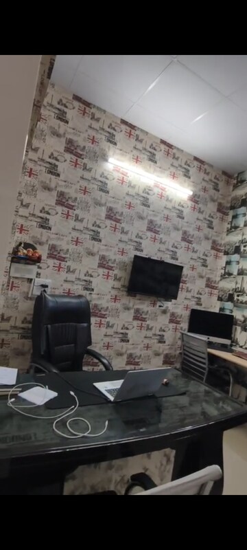  Office Space For Rent in Aarcity Krishna Apra D Mall, Shakti Khand 2