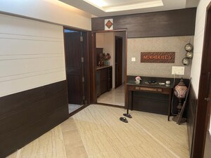 Parking in 4 BHK Apartment at Santacruz West – for Sale