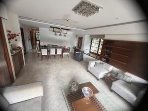 Living Room in 4 BHK Apartment at Santacruz West – for Sale