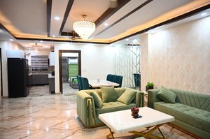 Living Room in 3 BHK Builder Floor at BPTP Eden Estate, Sector 81 – for Sale
