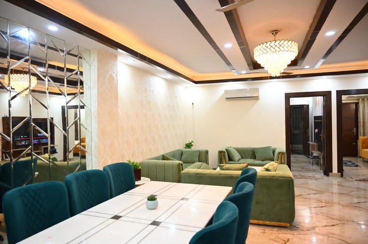 Team Area, bptp-eden-estate 3 Bedroom 250 Sq.Yd. Builder Floor In Sector 81 Faridabad 9463801