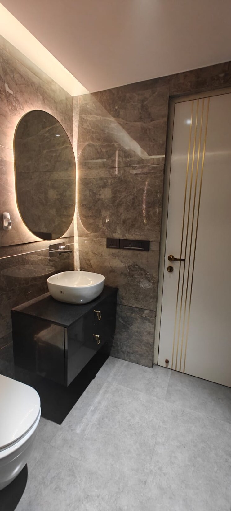 Bathroom, bptp-discovery-park 3 Bedroom 925 Sq.Ft. Apartment In Sector 80 Faridabad 9463806