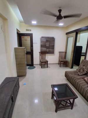Living Room in 1.5 BHK Apartment at Mahalaxmi CHS Chembur, Chembur – for Rent