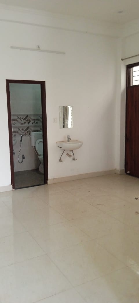 2 BHK Independent House For Rent in Gomti Nagar