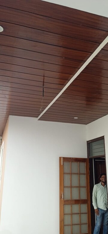 Staircase in 2 BHK Independent House at Gomti Nagar – for Rent