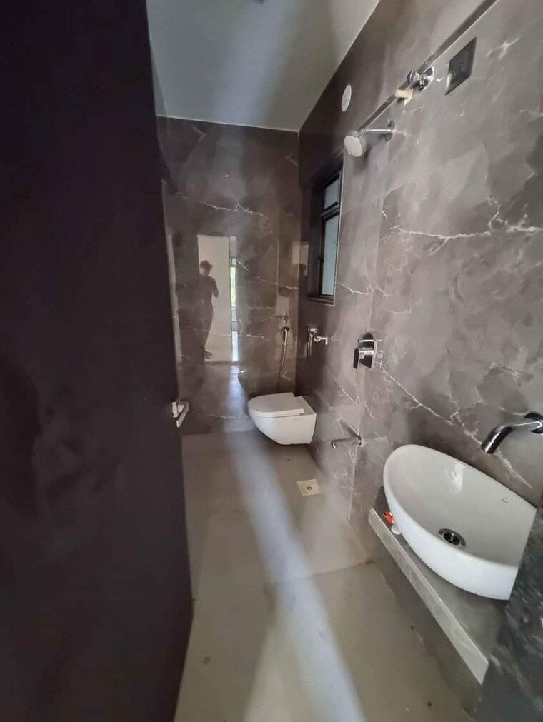 Bathroom, dgs-sheetal-tapovan 2 Bedroom 950 Sq.Ft. Apartment In Malad East Mumbai 9463846