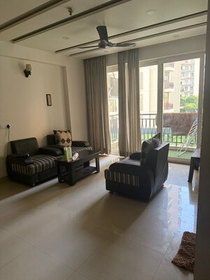 Living Room in 1 BHK Apartment at Shalimar Oneworld Vista, Gomti Nagar – for Rent