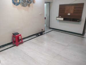 Room in 3 BHK Apartment at Mahalaxmi Apartments Gurgaon, Sector 43 – for Rent