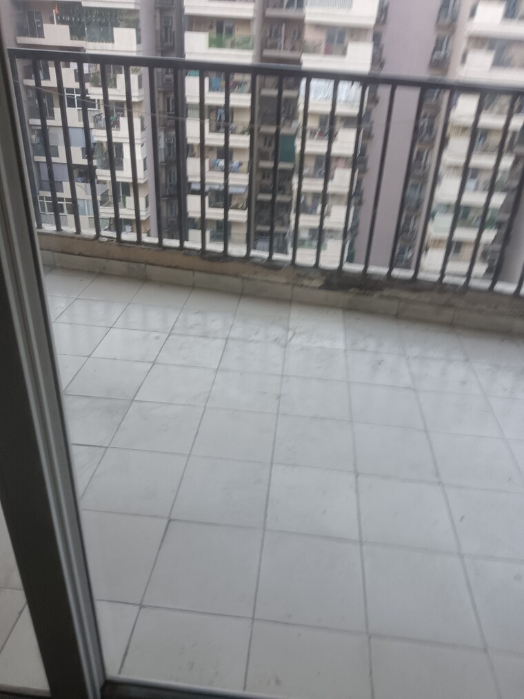 Balcony, gaur-atulyam 3 Bedroom 742 Sq.Ft. Apartment In Omicron I Greater Noida Greater Noida 9463863