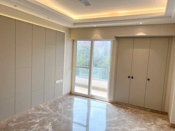 Master Bedroom in 4 BHK Builder Floor at Greater Kailash I – for Rent